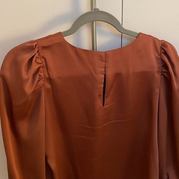 Silky copper Mango blouse - Picture 4 of 4